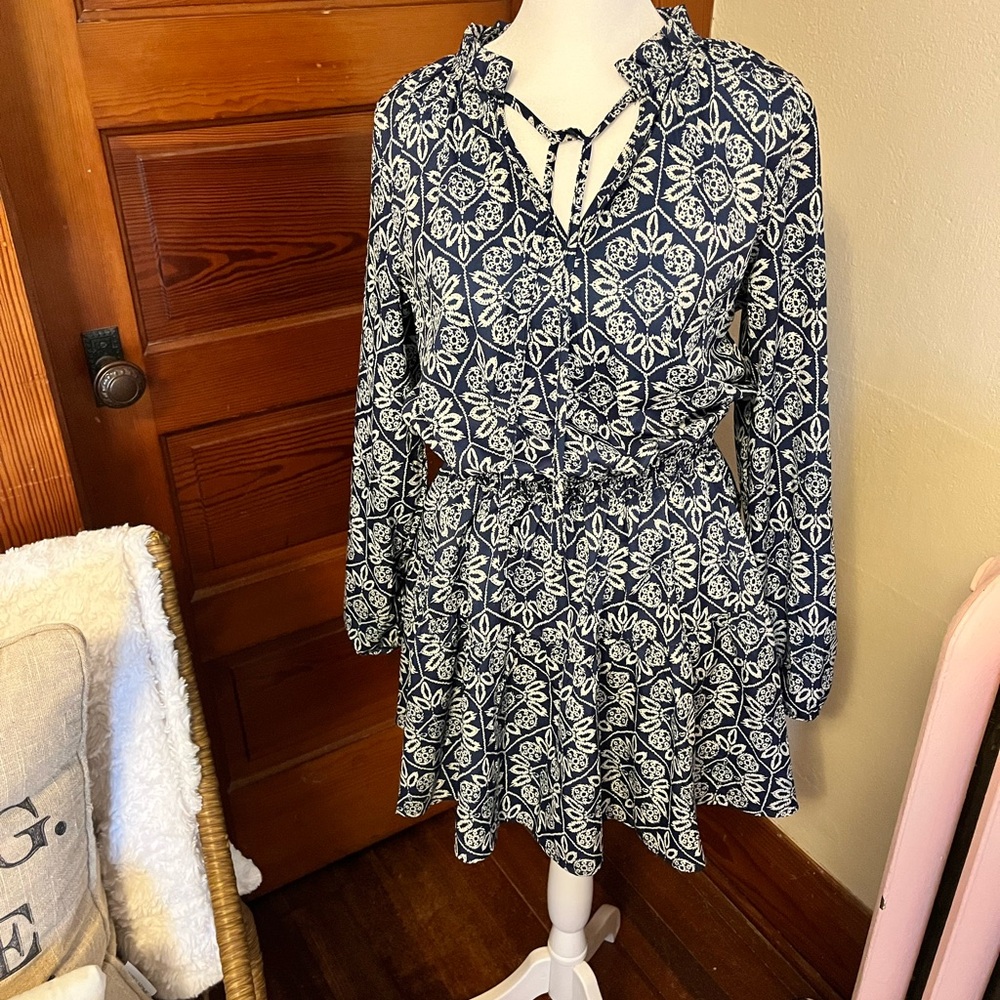 Cupshe Navy and Cream Patterned Long Sleeve Dress